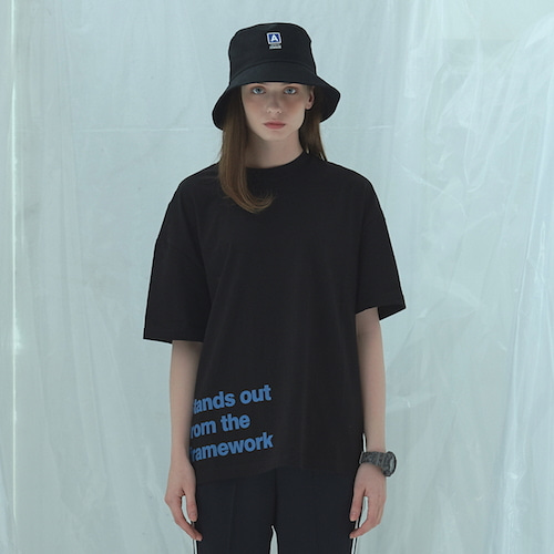 어나더프레임 AF 컬러 슬로건 티셔츠 (블랙)