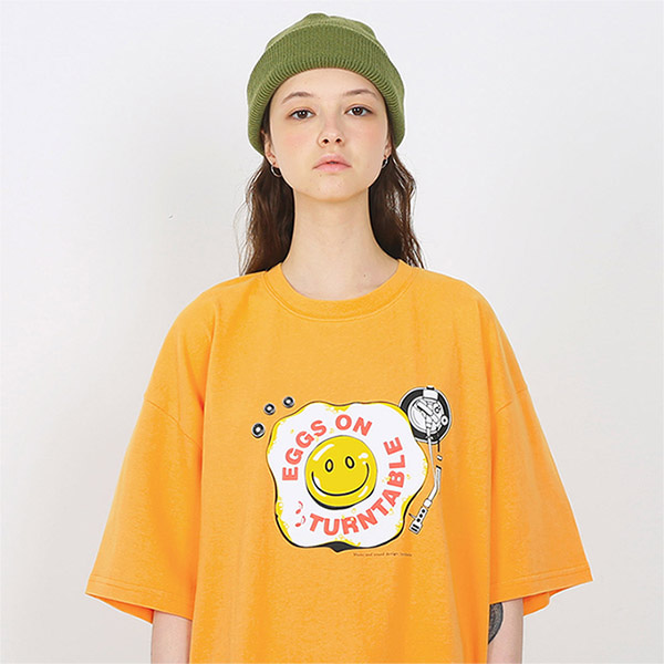 [텐블레이드] 에그 온 턴테이블 반팔 티셔츠-오렌지