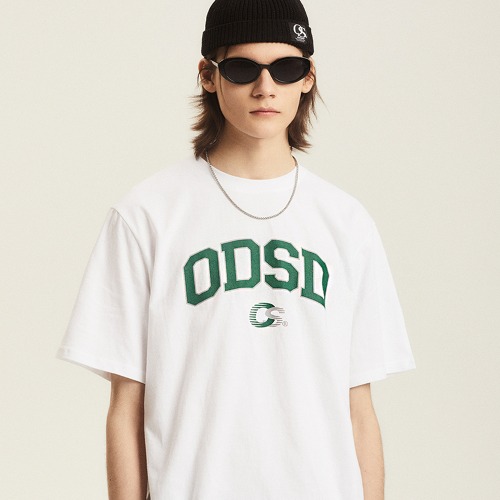 오드스튜디오 ODSD 바시티 스포츠 티셔츠 - 화이트